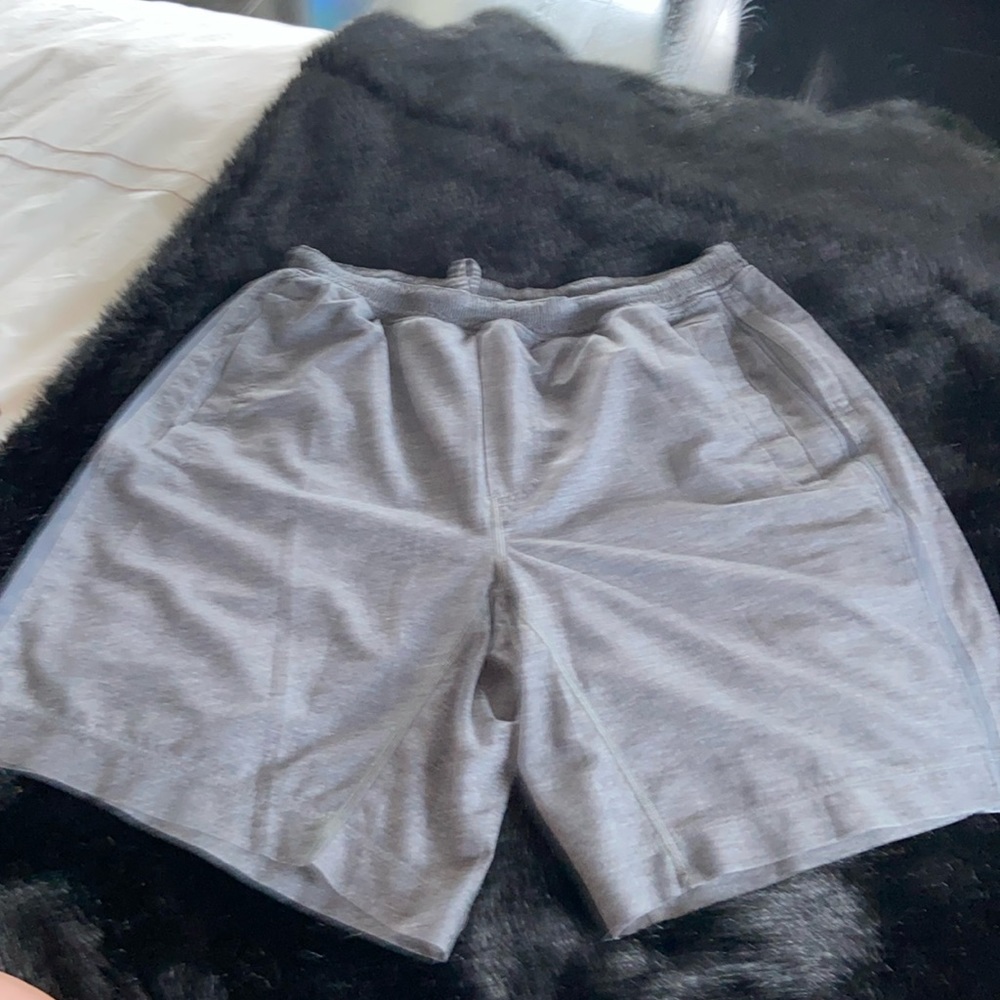 men’s lululemon shorts
